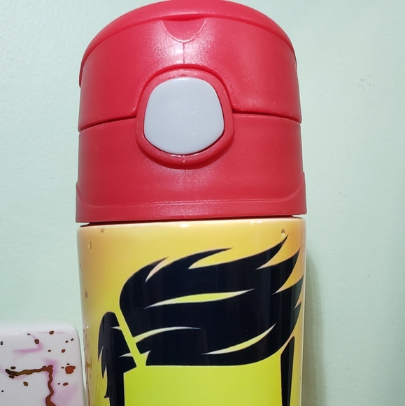 12oz locking fliptop Waterbottle! This kid runs on Roblox and McDonald's! - Picture 3 of 3